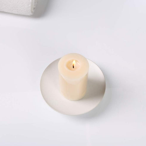 Scwhousi White Iron Plate Candle Holder - Set of 3 Decorative Iron Pillar Candle Holders for Wax Candles