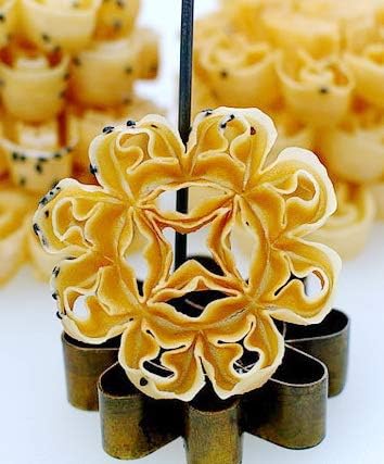 DOK JOK Brass Thai Flower Cookies Mold - Sunflower Crispy Biscuit Mold in Different Sizes (8 cm)
