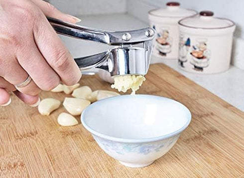 Garlic Press Heavy Duty Stainless Zinc Alloy Mashed Garlic Crusher Peeler Chopper Maker
