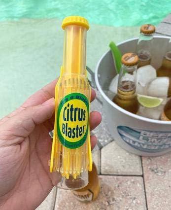 Citrus Blaster Lime Injector and Squeezer for Corona Beer