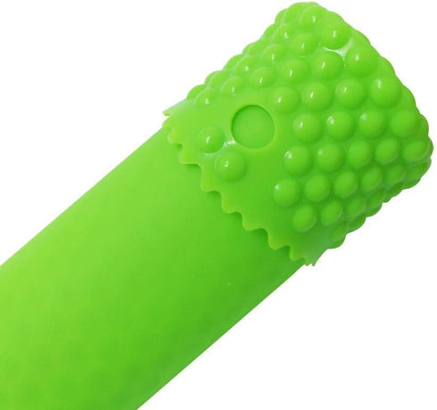 Sinnsally Garlic Peeler Skin Remover Roller Keeper, Easy Quick Silicone Tube Roller for Garlic Peeling (Green, Red)