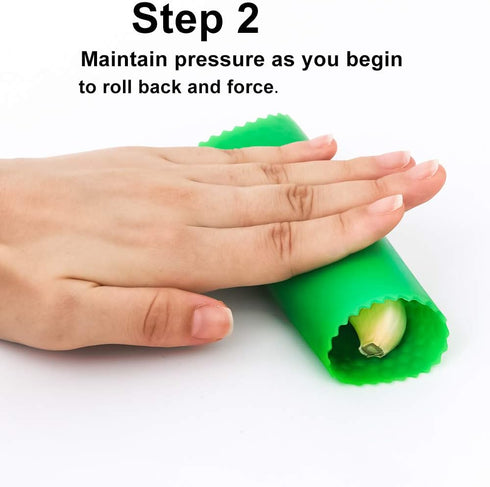 Sinnsally Garlic Peeler Skin Remover Roller Keeper, Easy Quick Silicone Tube Roller for Garlic Peeling (Green, Red)