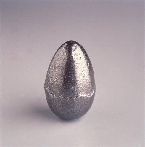 Oigen Iron Egg K25, Black Egg-Shaped Trivet for Iron Supplementation