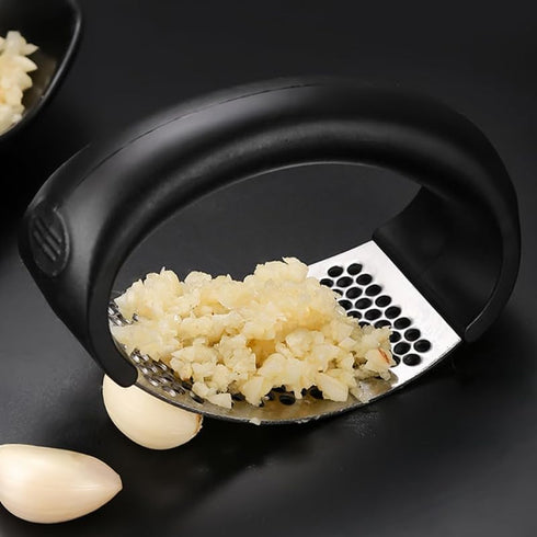 Garlic Press Rocker, Portable Manual Stainless Steel Garlic Press Rocker Crusher Masher with Garlic Peeling Drum