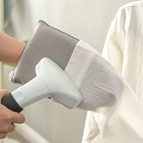 Garment Steamer Ironing Glove Mitt, Anti Steam Mini Handheld Ironing Pad Board for Steaming Clothes