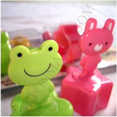Torune TOR-P-2817 Round Flower Star Shaped Bread Cutter Set with Animal Press