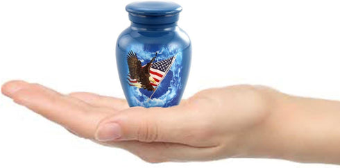 American Glory Keepsake Urn - Mini Urn for Ashes with American Flag and Eagle Design, Includes Premium Case & Velvet Bag