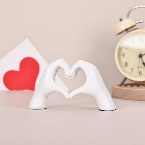 DOVDOV White Heart Hand Statues and Sculptures, White Room Decor Aesthetics for Living Room Coffee Table tv Cabinet