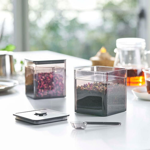 YAMAZAKI Home Tower Vacuum-Sealing Food Storage Container - Spoon - Polypropylene - 500Ml by YAMAZAKI