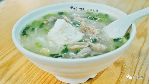 JapanBargain 1572x4 White Porcelain Soup Spoons - Japanese Chinese Rice Spoons, Pack of 4