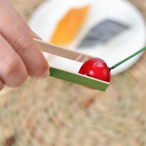 10pcs 3.9inch Wooden Tongs, Disposable Cooking Utensils, Mini Bamboo Tongs for Natural Toast Cooking