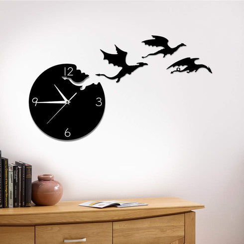 The Geeky Days Magic Flying Angry Fantasy Dragon Wall Clock, Abstract Gothic Fairytale Quartz Analog Decorative Watch