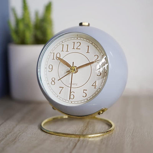 SHISEDECO Small Classic Non-Ticking Tabletop Alarm Clock, Battery Operated Astronaut Desk Clock with Backlight (Blue)
