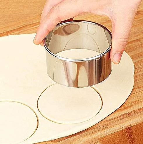 A Set of 3pcs Stainless Steel Dumpling Skin Cutters - 8cm, 7cm, 6cm Biscuit Round Maker & Pie Press Mold