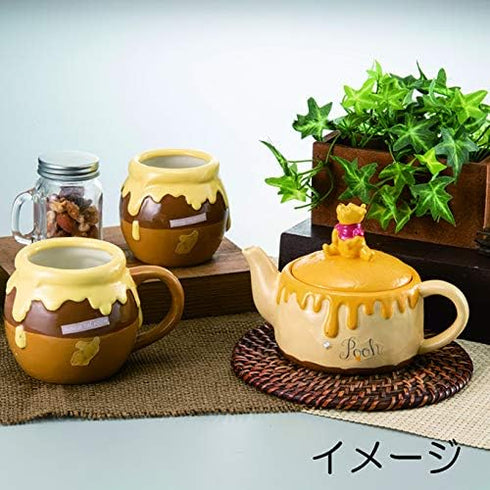 SAN3253 15.9 oz (450 ml) Sunart Disney Winnie the Pooh Tea Pot Honeycomb Cake fl Winnie the Pooh Goods, Disney