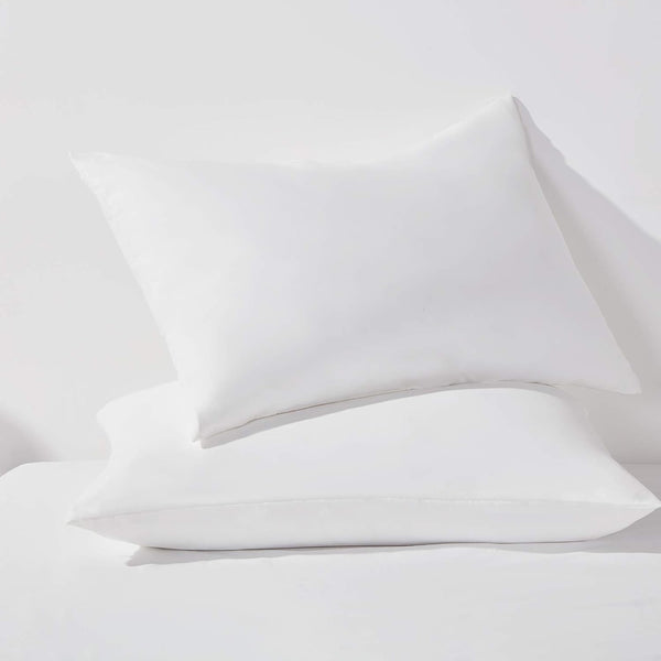 HAPPYMOON Standard Microfiber Pillowcases Set of 2 with Zipper, Soft Brushed White Pillow Covers 20 x 26 Inches for