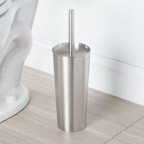 Set mDesign Slim Metal Toilet Brush - Modern Freestanding Holder for Bathroom - Practical With Rust-Resistant Finish