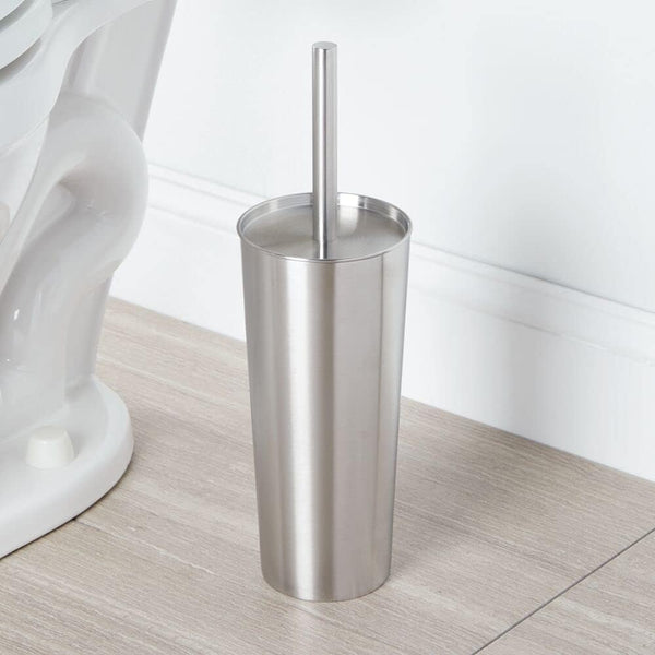 Set mDesign Slim Metal Toilet Brush - Modern Freestanding Holder for Bathroom - Practical With Rust-Resistant Finish