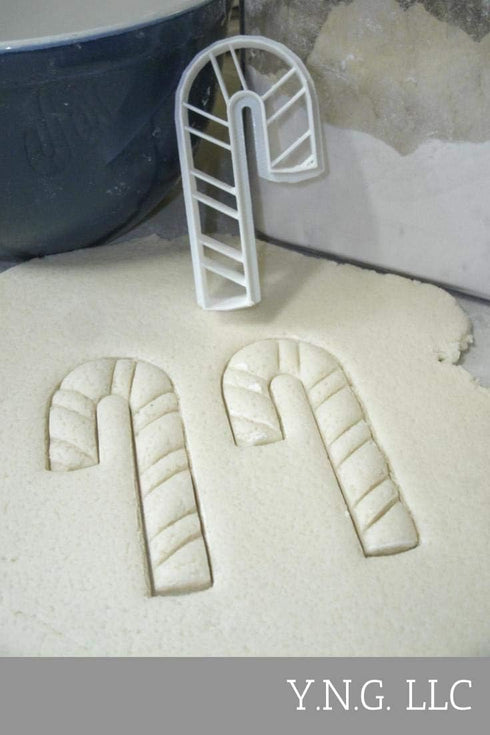 CANDY CANE CHRISTMAS HOLIDAY COOKIE CUTTER, MADE IN USA PR275