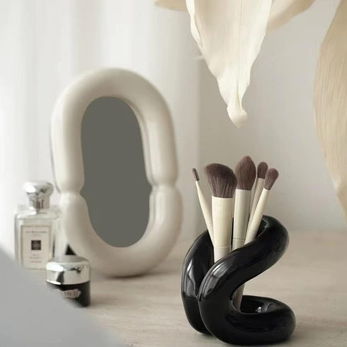 Countertops Handmade Ceramic Holder Stand for Toothbrushes, Makeup Brushes, and Pens - Minimalist Design for Bathroom