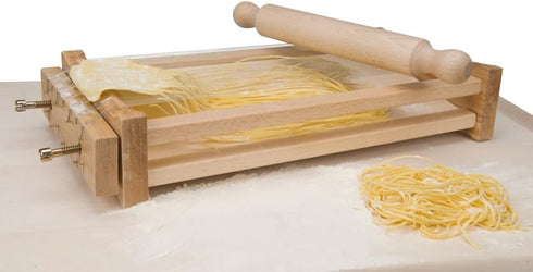 Eppicotispai 32cm/12.5-Inch "Chitarra" Pasta Cutter with Rolling Pin