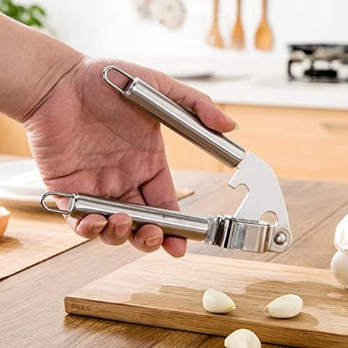 Garlic Press Stainless Steel by Hallucinity, Heavy Duty Kitchen Tool Garlic Mincer, Easy to Clean and Rust Proof