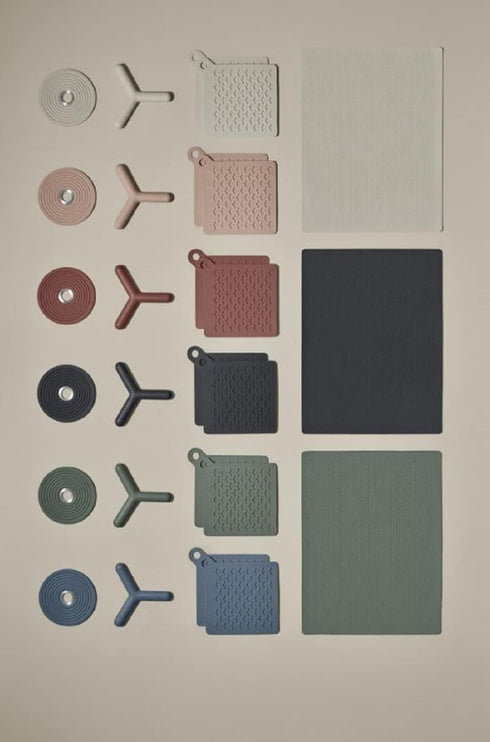 blomus FLIP Silicone Trivet/Hot Pad in Moonbeam (Cream)