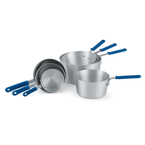 2.75-Quart Wear-Ever Tapered Aluminum Sauce Pan with Silicone Grip, Blue Cool Handle by Vollrath