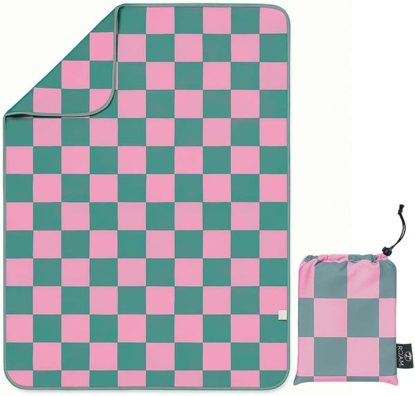 ROAM Kids UPF Pool/Beach Towel with Hood, Sunscreen Towel, UV Protection, UPF