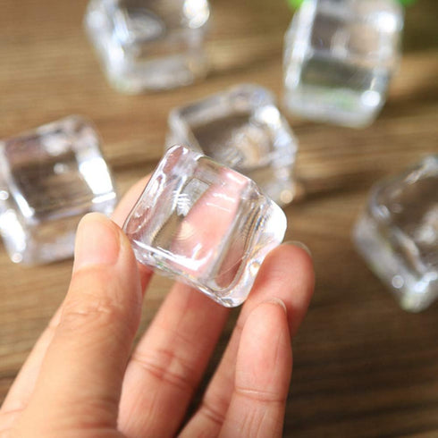 50 Pcs 20mm Clear Fake Ice Acrylic Decorative Ice Cubes for Home Decoration, Wedding Centerpieces