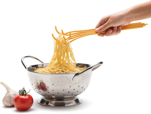 Fun Spaghetti-Shaped Plastic Spaghetti Spoon/Pasta Fork from a Series of Pasta-Inspired Kitchen Gadgets | Cool Pasta