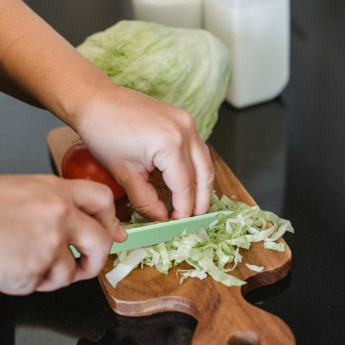 2Pcs Set,Professional Green Lettuce Knife Cutter kitchen Cooking plastic Serrated knife for Veggies, Salad,Fruit,Cake