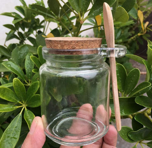 1Pcs 250ml/8.5oz Empty Clear Glass Jam Jar with Cork and Spoon, Multipurpose Storage Canister for Honey, Candy, Bath