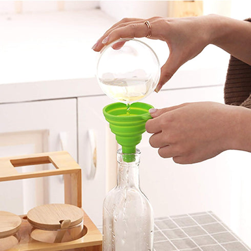 KongNai 4 Sizes Kitchen Funnel Set - Food Grade Silicone Collapsible Funnels for Filling Bottles, Canning, Cooking