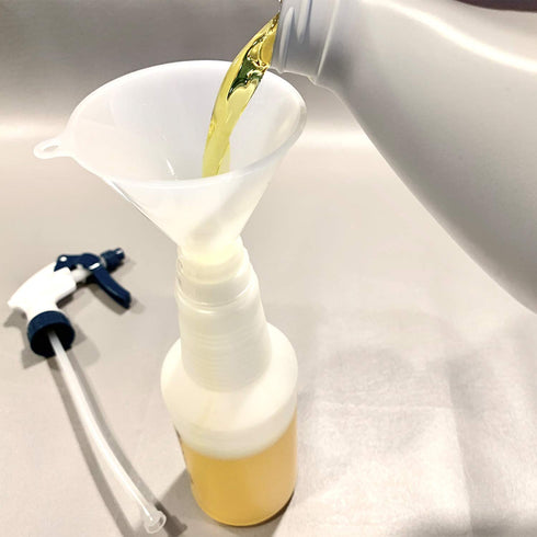 Threaded Plastic Funnels for 24 mm and 28 mm Bottles, Set of 2