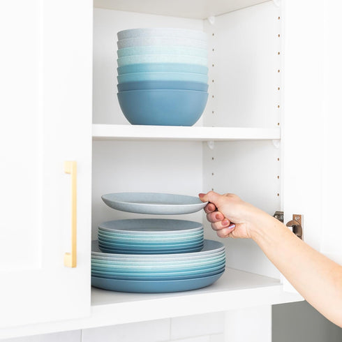 Grow Forward 24-piece Premium Wheat Straw Dinnerware Sets for 8 - Unbreakable Microwave Safe Plastic Plates and Bowls