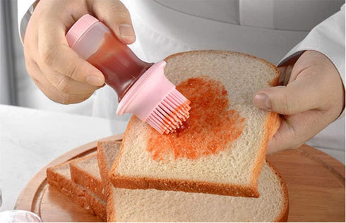 AKOAK Silicone Pressing Oil Bottle Brush - 1 Pack with Lid for Baking Sauce, Salad Dressing, Barbecue Sauce