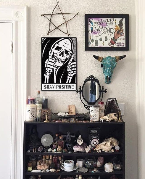 Stay Positive Skull Metal Sign Decor, 12" x 8" for Grunge, Goth, and Emo Room Styles