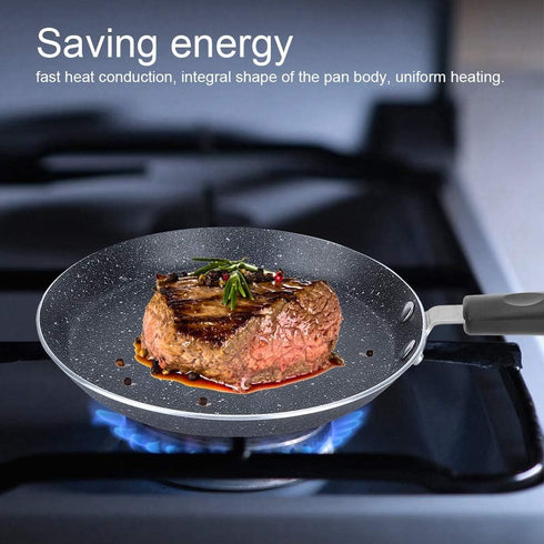 Cooking Pan, Non-Stick Pancake Pan, Practical Restaurant Pancake for Home Kitchen Making Pizza Steak Eggs(Small (6 inches)) by Pinsofy