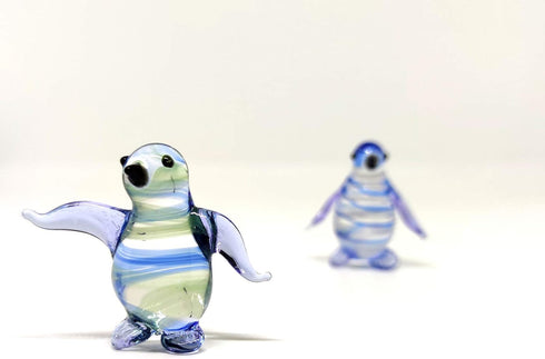 2 Penguins Tiny Figurines - Hand Blown Color Glass Art Animals Collectible Gift Home D cor (Blue Green)