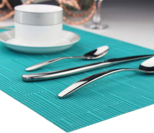Vinyl Placemats, Washable Table Mats, Set of 4 Easy to Clean Woven Placemats for Kitchen Dining