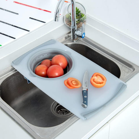 Restaurantware RW Base Cutting Board Strainer, 19.7"x11.2" with Non-Slip Rubber Feet, Gray