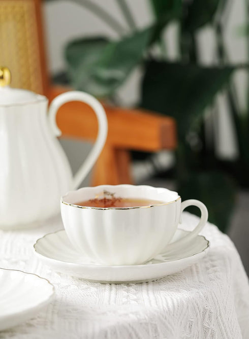Set, Set, Set 6 (8 oz)- Amazingware Royal Tea Cups and Saucers, with Gold Trim and Gift Box, British Coffee Cups, Tea