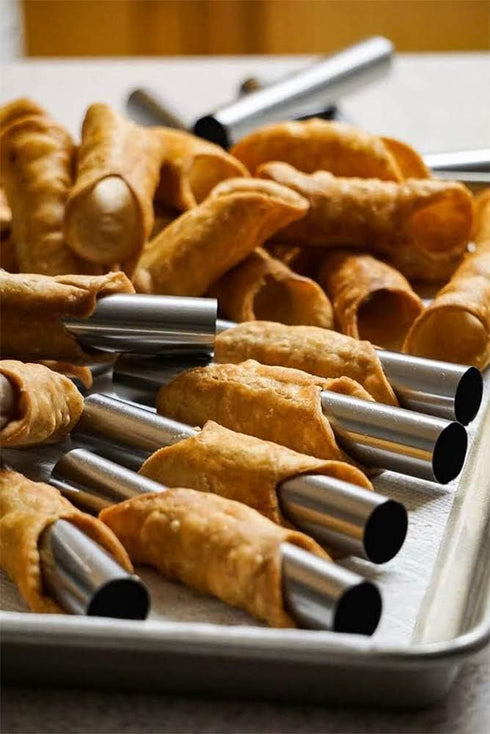 Screw Croissant Molds, VolksRose 12 PCS Non-stick Stainless Steel Waffle Cone Roll Pastry Cream Horn Forms