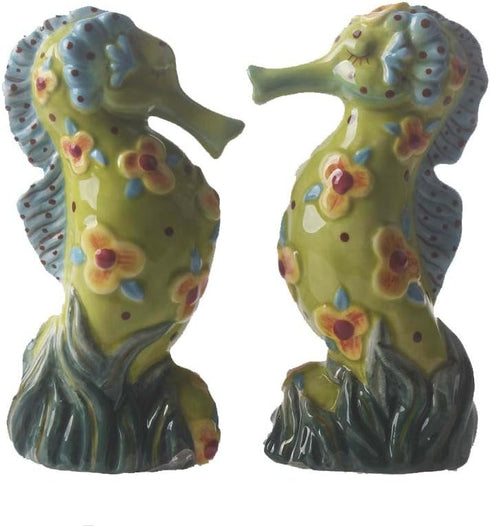 Sea Biscuit Salt and Pepper Set, 2.5" x 1.5" x 4.75"