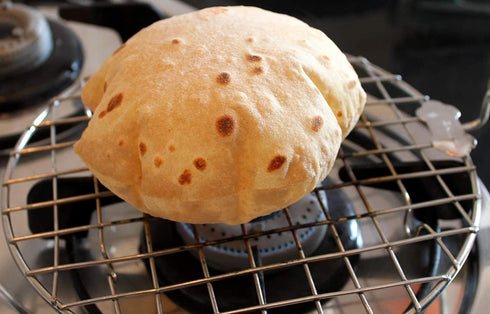 Papad Jali Stainless Steel Wire Roaster Rack, Wooden Handle, Roast Grill Chapati, Toast Roti