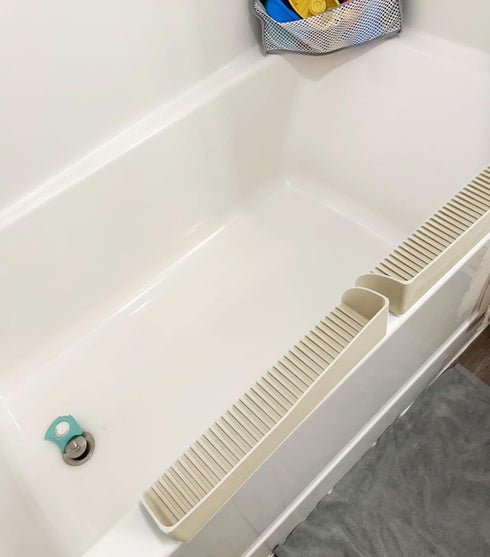 4 1Pack, Roslim Splash Guard for Bathtub & Sink - Silicone Kids Bath Splash Guard Shelf, Bath Toy Tray Holder, Tub
