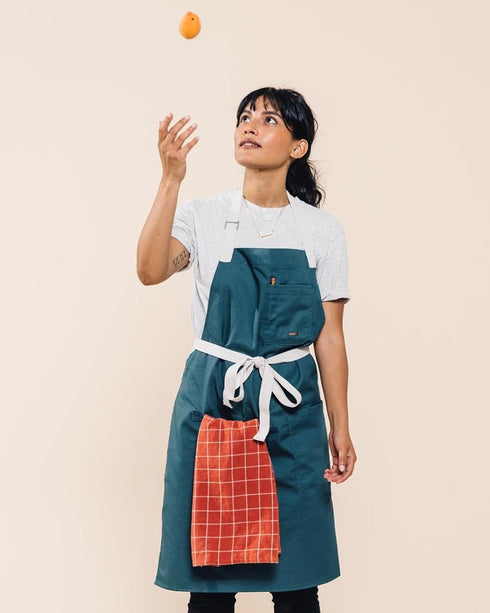 Caldo Daily Cotton Kitchen Apron for Cooking - Adjustable Straps with Pockets and Towel Loop, Spruce