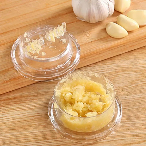 Turutu Transparent Manual Garlic Twist, Multi-Functional Mincer & Grinder for Garlic, Onion, Ginger, Herbs, Nuts