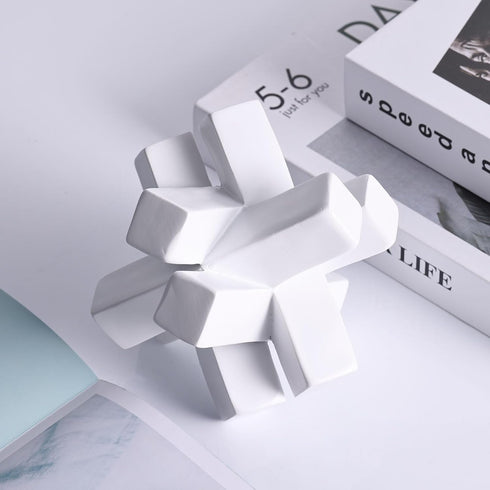 XMGZQ White Knot Statue for Coffee Table Decor,Modern Minimalist Geometric Knot Sculpture and Figurines,Abstract Art